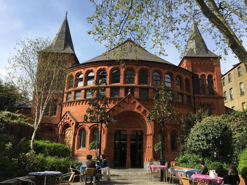 Charming 2-Bed Flat In The Heart Of Nottinghill - Steps From Portobello Rd Market And Nottinghill Bookshop Lägenhet London Exteriör bild